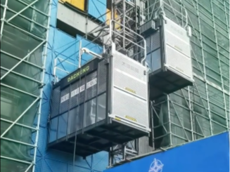 無人駕駛施工升降機(jī)助力綠色建筑，讓建筑工地更智能